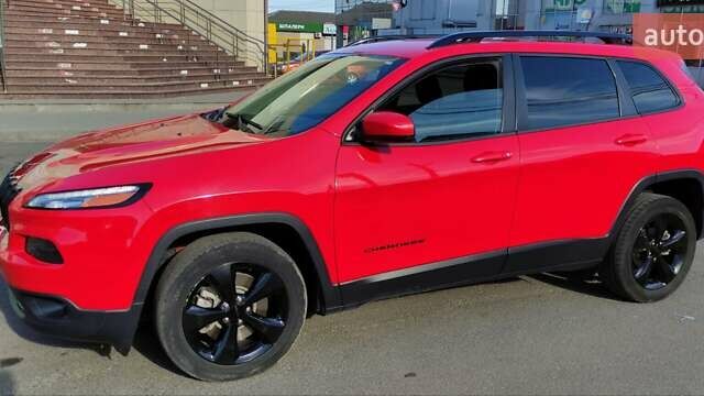 Джип Чероки, объемом двигателя 2.36 л и пробегом 60 тыс. км за 13500 $, фото 2 на Automoto.ua