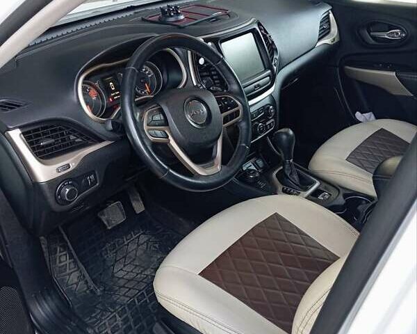 Джип Чероки, объемом двигателя 2.4 л и пробегом 49 тыс. км за 14100 $, фото 10 на Automoto.ua