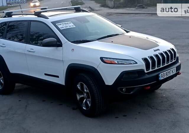 Джип Cherokee, об'ємом двигуна 3.2 л та пробігом 89 тис. км за 18700 $, фото 3 на Automoto.ua