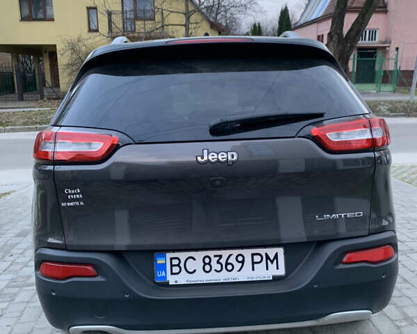 Джип Cherokee, об'ємом двигуна 2.36 л та пробігом 128 тис. км за 16300 $, фото 21 на Automoto.ua