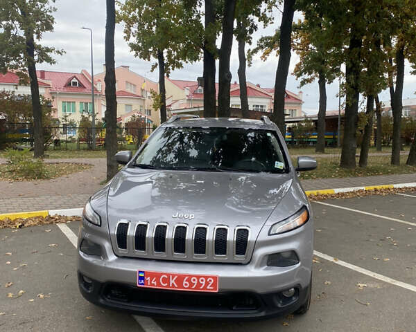 Джип Чероки, объемом двигателя 2.36 л и пробегом 134 тыс. км за 14700 $, фото 5 на Automoto.ua