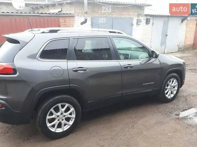 Джип Cherokee 2017 у Києві на Automoto.ua Джип Cherokee, об'ємом двигуна 2.4 л та пробігом 179 тис. км за 14900 $, фото 1 на Automoto.ua