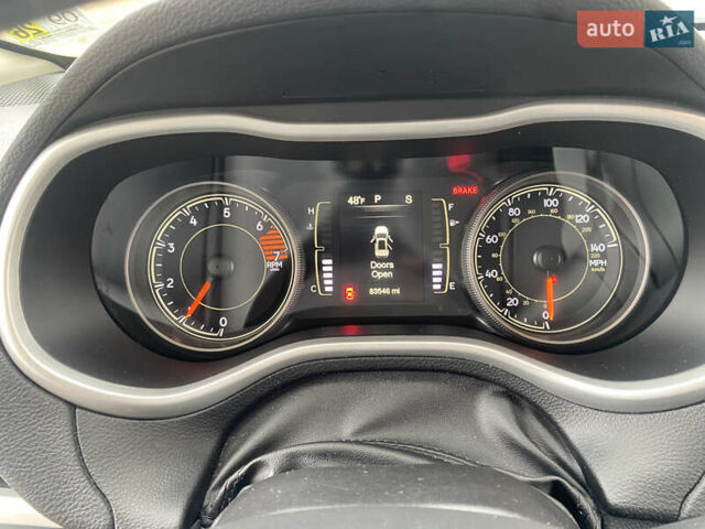 Джип Чероки, объемом двигателя 2.36 л и пробегом 134 тыс. км за 14700 $, фото 14 на Automoto.ua