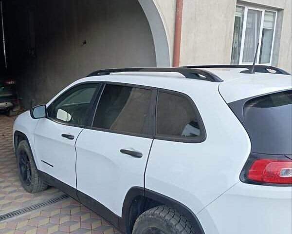 Джип Чероки, объемом двигателя 2.4 л и пробегом 49 тыс. км за 14100 $, фото 17 на Automoto.ua