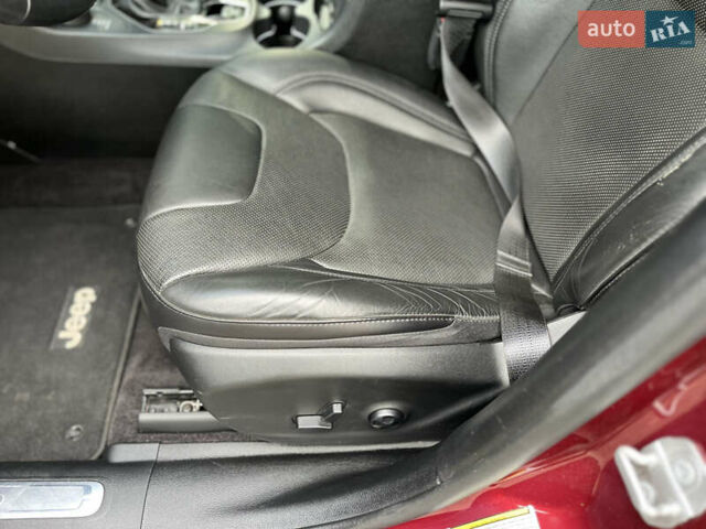 Джип Cherokee, об'ємом двигуна 2 л та пробігом 40 тис. км за 16600 $, фото 14 на Automoto.ua