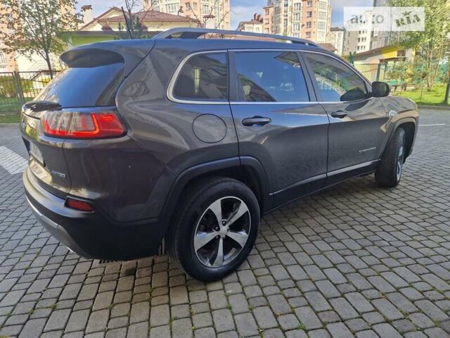 Джип Cherokee, об'ємом двигуна 3.24 л та пробігом 57 тис. км за 23000 $, фото 29 на Automoto.ua