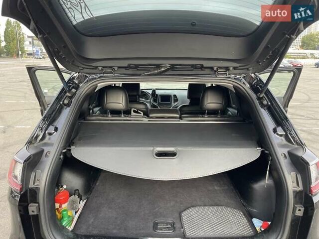 Джип Cherokee, об'ємом двигуна 2.36 л та пробігом 150 тис. км за 16500 $, фото 23 на Automoto.ua