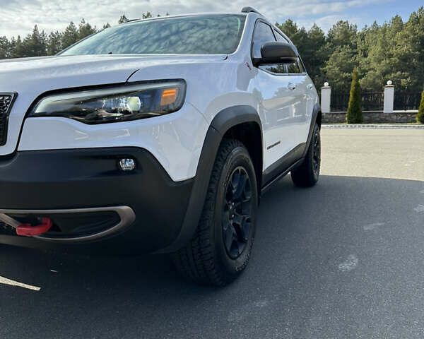 Джип Cherokee, об'ємом двигуна 3.2 л та пробігом 109 тис. км за 19500 $, фото 13 на Automoto.ua