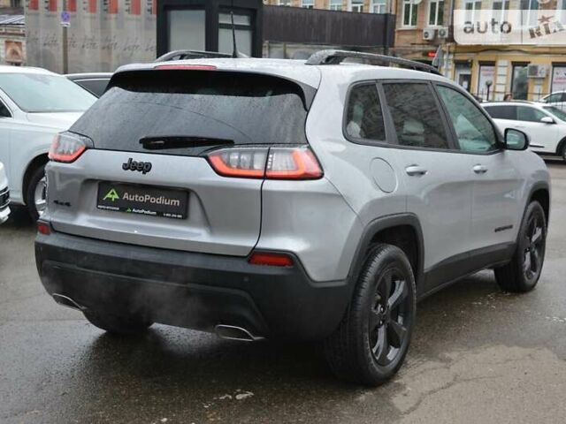 Джип Cherokee, об'ємом двигуна 3.24 л та пробігом 70 тис. км за 18500 $, фото 6 на Automoto.ua