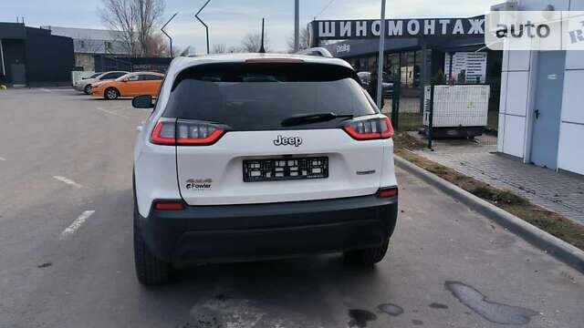 Джип Cherokee, об'ємом двигуна 2.36 л та пробігом 115 тис. км за 18100 $, фото 6 на Automoto.ua