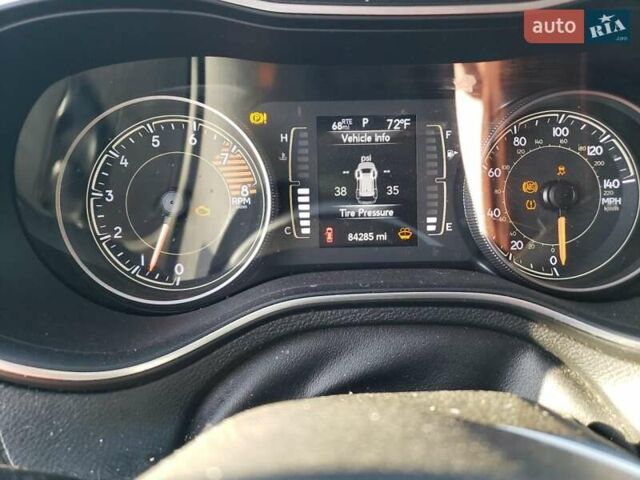 Джип Cherokee, об'ємом двигуна 3.2 л та пробігом 136 тис. км за 2800 $, фото 8 на Automoto.ua