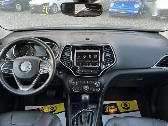 Джип Cherokee, об'ємом двигуна 2 л та пробігом 28 тис. км за 20690 $, фото 4 на Automoto.ua