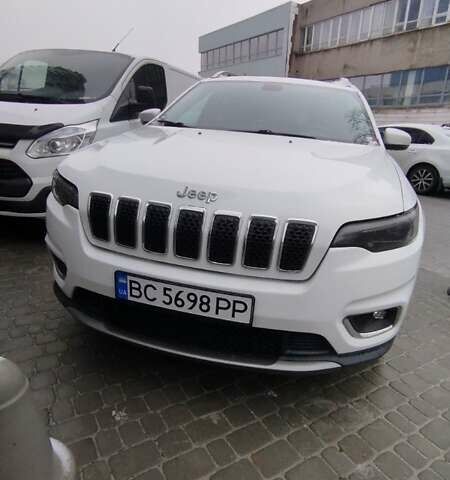 Джип Cherokee, об'ємом двигуна 2 л та пробігом 86 тис. км за 16800 $, фото 2 на Automoto.ua