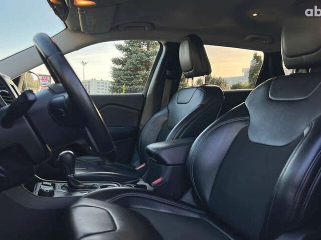 Джип Cherokee, об'ємом двигуна 2.4 л та пробігом 112 тис. км за 17999 $, фото 14 на Automoto.ua