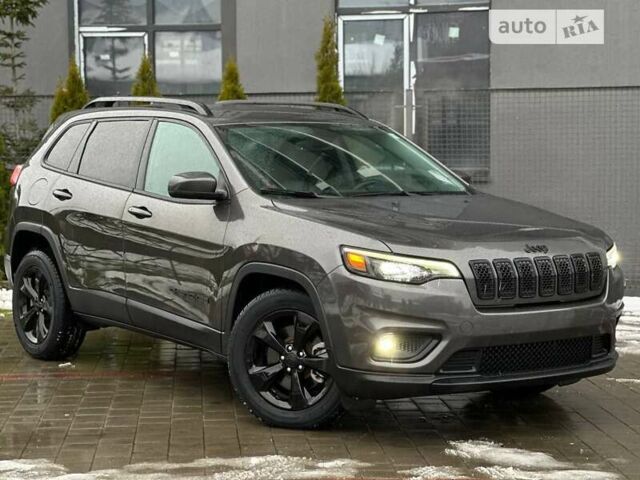 Джип Cherokee, об'ємом двигуна 2.36 л та пробігом 136 тис. км за 17550 $, фото 5 на Automoto.ua