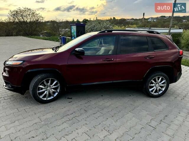 Джип Cherokee, об'ємом двигуна 2.36 л та пробігом 76 тис. км за 13600 $, фото 3 на Automoto.ua