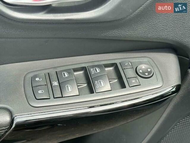 Джип Чероки, объемом двигателя 2 л и пробегом 86 тыс. км за 14200 $, фото 16 на Automoto.ua