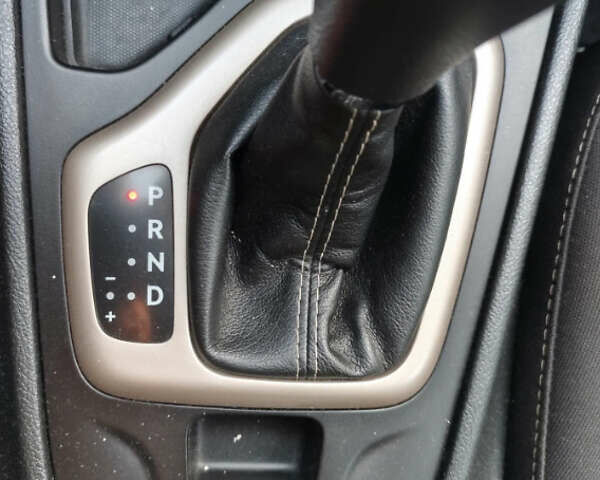 Джип Чероки, объемом двигателя 2.36 л и пробегом 87 тыс. км за 4600 $, фото 12 на Automoto.ua