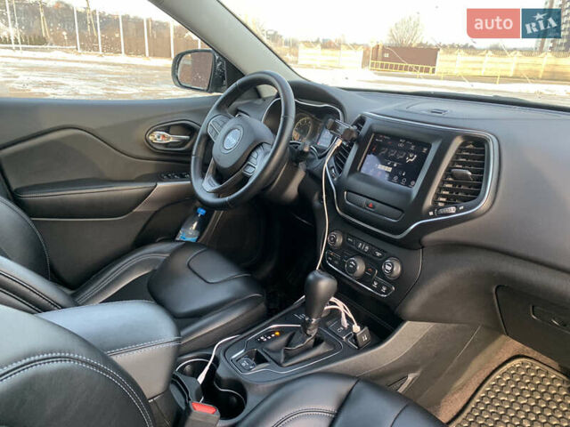 Джип Чероки, объемом двигателя 3.2 л и пробегом 95 тыс. км за 18000 $, фото 7 на Automoto.ua