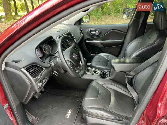 Джип Cherokee, об'ємом двигуна 2 л та пробігом 40 тис. км за 16600 $, фото 20 на Automoto.ua