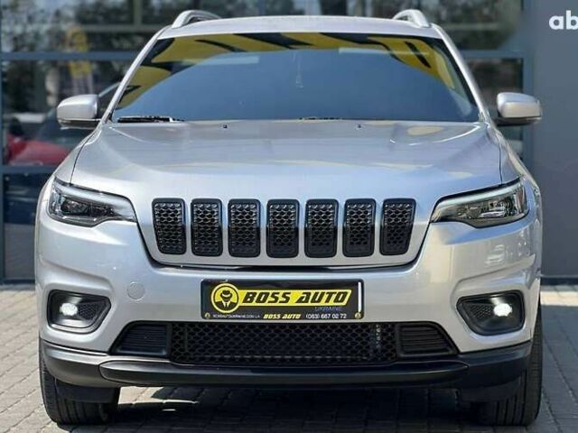 Джип Чероки, объемом двигателя 0 л и пробегом 166 тыс. км за 17000 $, фото 1 на Automoto.ua