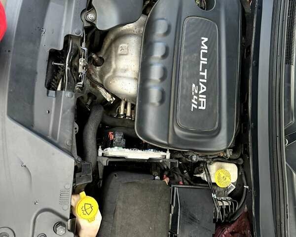 Джип Cherokee, об'ємом двигуна 2.36 л та пробігом 76 тис. км за 13600 $, фото 9 на Automoto.ua