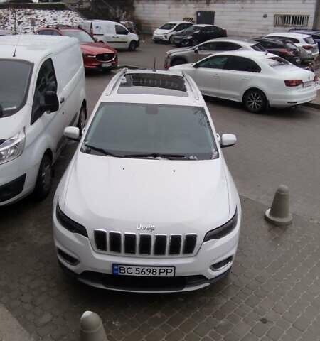 Джип Cherokee, об'ємом двигуна 2 л та пробігом 86 тис. км за 16800 $, фото 3 на Automoto.ua