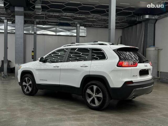 Джип Чероки, объемом двигателя 3.2 л и пробегом 92 тыс. км за 17900 $, фото 1 на Automoto.ua