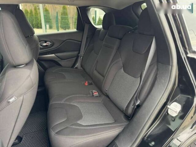 Джип Чероки, объемом двигателя 2.4 л и пробегом 87 тыс. км за 15350 $, фото 21 на Automoto.ua