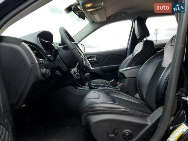 Джип Cherokee, об'ємом двигуна 3.24 л та пробігом 21 тис. км за 2900 $, фото 6 на Automoto.ua