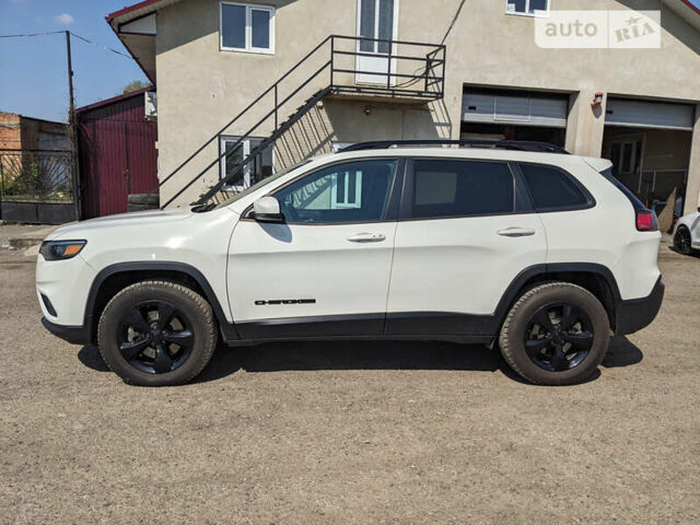 Джип Cherokee, об'ємом двигуна 2.4 л та пробігом 117 тис. км за 20500 $, фото 28 на Automoto.ua