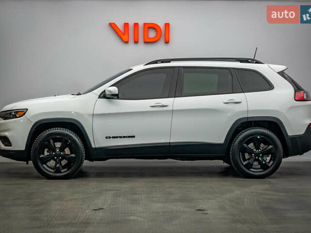 Джип Чероки, объемом двигателя 2.4 л и пробегом 114 тыс. км за 17339 $, фото 2 на Automoto.ua