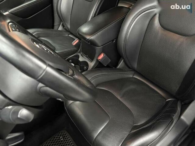 Джип Чероки, объемом двигателя 3.2 л и пробегом 92 тыс. км за 17900 $, фото 10 на Automoto.ua