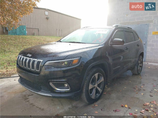 Джип Чероки, объемом двигателя 2.36 л и пробегом 160 тыс. км за 2800 $, фото 1 на Automoto.ua