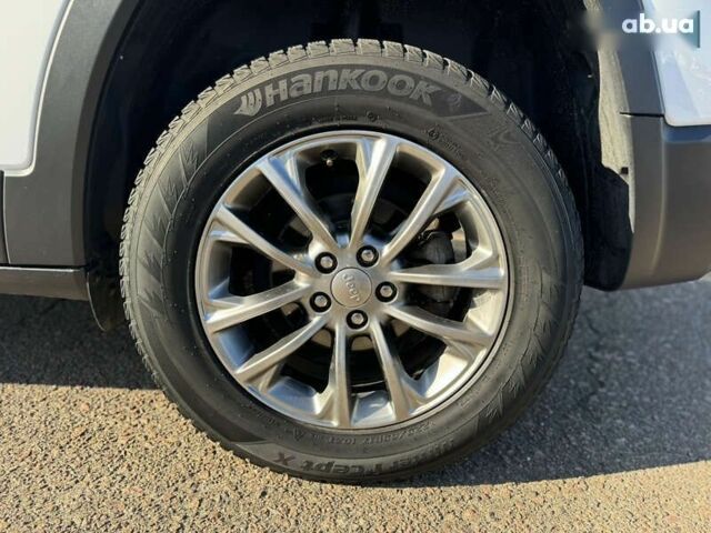 Джип Чероки, объемом двигателя 2.4 л и пробегом 230 тыс. км за 15300 $, фото 12 на Automoto.ua