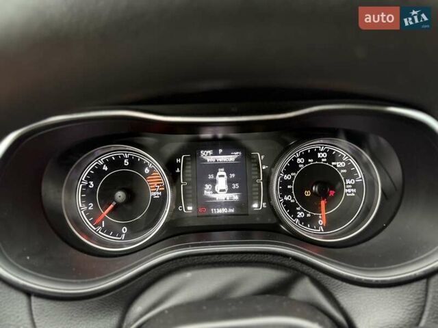 Джип Cherokee, об'ємом двигуна 2.36 л та пробігом 183 тис. км за 9999 $, фото 23 на Automoto.ua