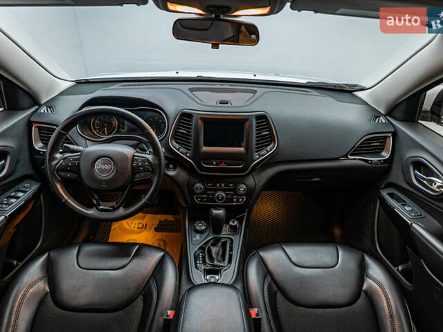 Джип Чероки, объемом двигателя 2.4 л и пробегом 114 тыс. км за 17339 $, фото 9 на Automoto.ua