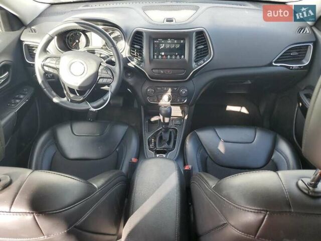 Джип Чероки, объемом двигателя 2.36 л и пробегом 54 тыс. км за 2500 $, фото 7 на Automoto.ua