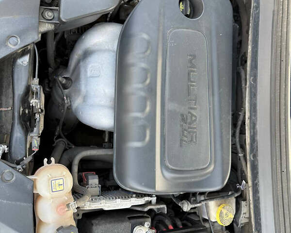 Джип Cherokee, об'ємом двигуна 2.36 л та пробігом 214 тис. км за 15999 $, фото 17 на Automoto.ua