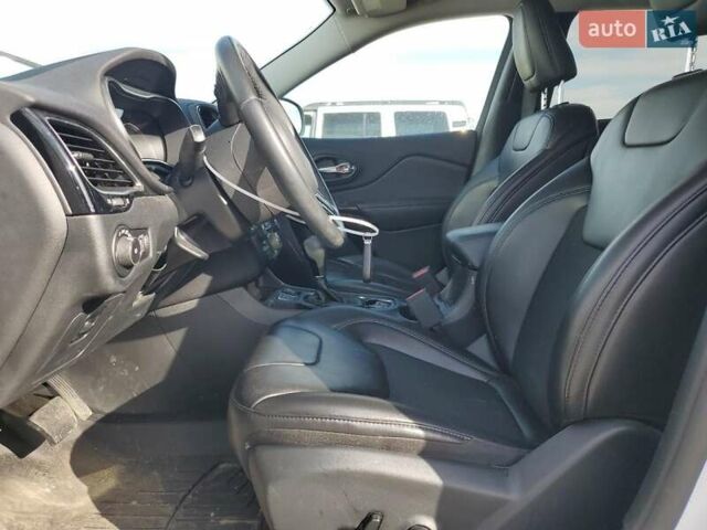 Джип Чероки, объемом двигателя 2.36 л и пробегом 54 тыс. км за 2500 $, фото 6 на Automoto.ua