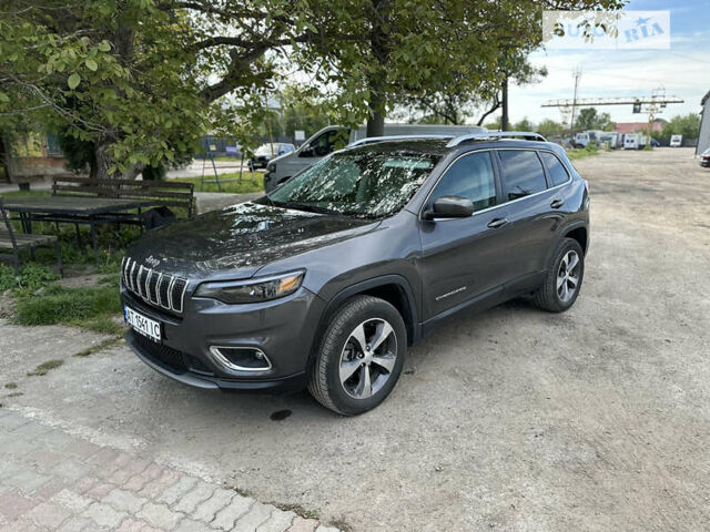 Джип Cherokee, об'ємом двигуна 3.24 л та пробігом 120 тис. км за 18500 $, фото 1 на Automoto.ua