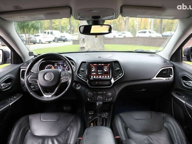 Джип Чероки, объемом двигателя 3.2 л и пробегом 157 тыс. км за 18500 $, фото 12 на Automoto.ua