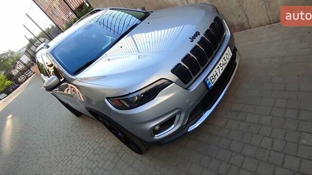 Джип Cherokee, об'ємом двигуна 2.36 л та пробігом 33 тис. км за 16500 $, фото 34 на Automoto.ua
