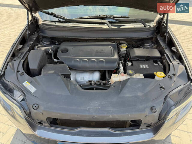 Джип Cherokee, об'ємом двигуна 2.36 л та пробігом 214 тис. км за 15999 $, фото 23 на Automoto.ua