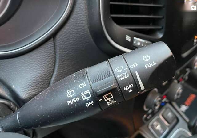 Джип Cherokee, об'ємом двигуна 0 л та пробігом 142 тис. км за 17000 $, фото 23 на Automoto.ua