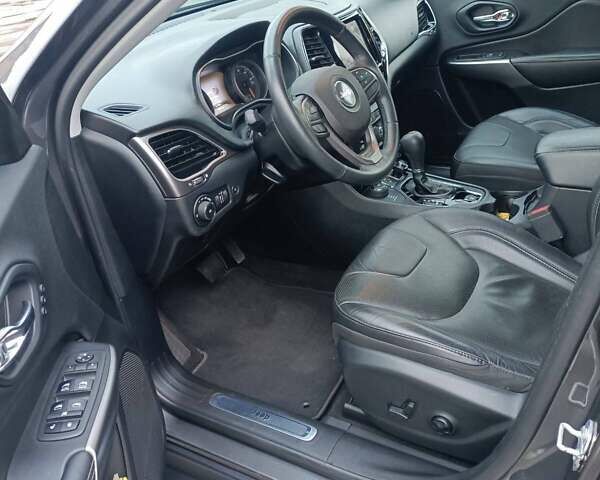 Джип Cherokee, об'ємом двигуна 3.24 л та пробігом 38 тис. км за 20700 $, фото 1 на Automoto.ua