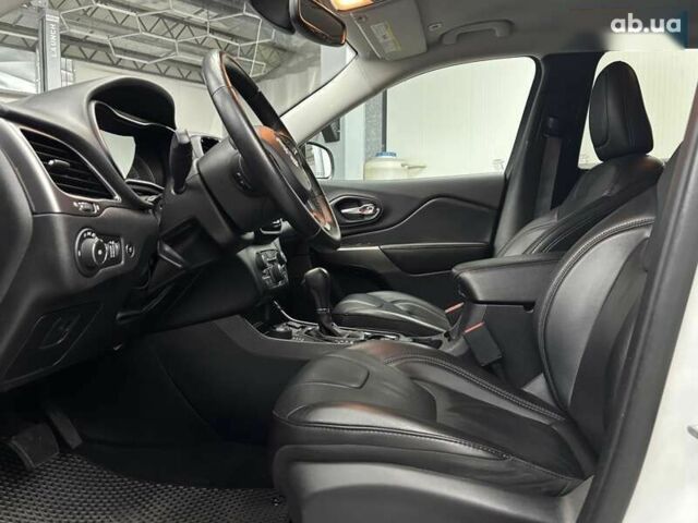 Джип Чероки, объемом двигателя 3.2 л и пробегом 92 тыс. км за 17900 $, фото 8 на Automoto.ua