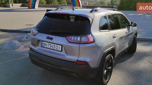 Джип Cherokee, об'ємом двигуна 2.36 л та пробігом 33 тис. км за 16500 $, фото 16 на Automoto.ua