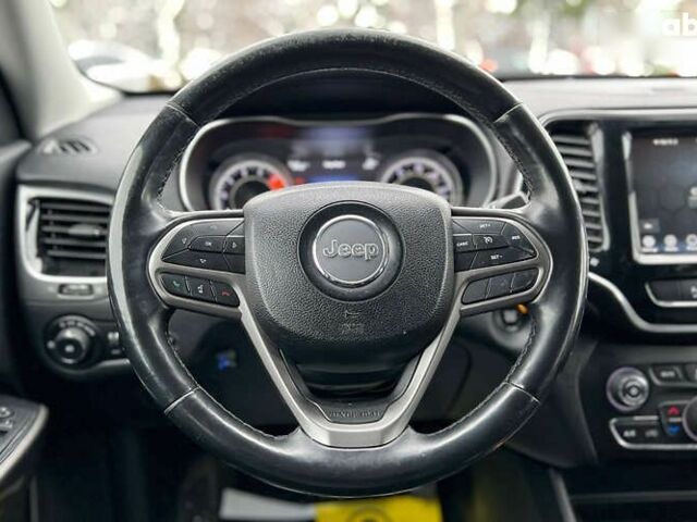Джип Cherokee, об'ємом двигуна 0 л та пробігом 142 тис. км за 16999 $, фото 10 на Automoto.ua