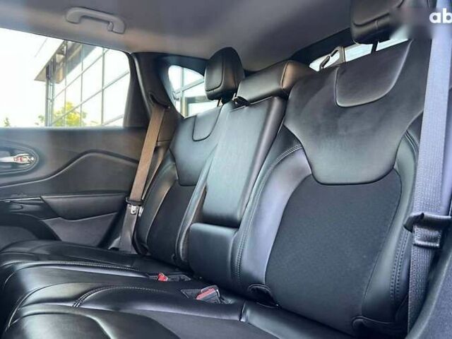 Джип Чероки, объемом двигателя 2.4 л и пробегом 89 тыс. км за 17300 $, фото 23 на Automoto.ua